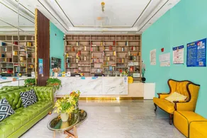 Jingbianhuahua Holiday Hotel - Image 4