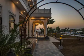 THE MARUWAS - A Luxury Retreat - Image 2