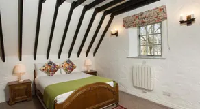 Dunguaire Thatched Cottages - Image 2