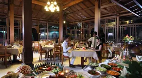 Cakra Kembang Hotel - Image 5