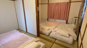 丸亀 Sawau 丸亀駅まで徒歩8分 うどん屋まで徒歩1分 5名まで宿泊可駐車場 1台有 港近 - Image 2