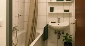 L21-Apartment Alsdorf, 2 Zimmer, 3 Betten, Standardisierte Ausstattung, ideal für Reisende, Pendler, Familien - Image 4