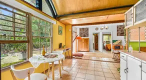 Cottonwood Cottage - Couples 'pet friendly' retro escape - Image 3