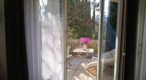 Studio privé - terrasse, parking, WIFI - Image 3