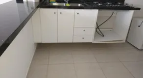 Apartamento térreo em hotel - Image 5