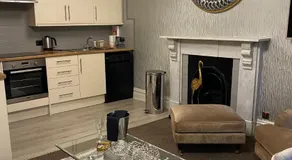 Merewyke Boutique Family Apartment Sleeps 4 , Only 5 Minutes Walk To Lake Windermere - Image 2