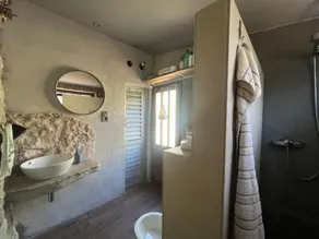 Two Bedroom Holiday Holiday Home with Patio and Terrace - Image 2