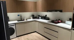 Luxury apartment with smart entrance, three bedrooms, Suz Residence - Image 3