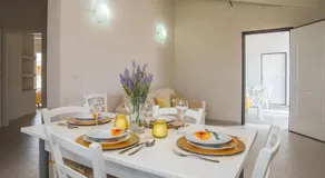 Holiday Villa White - Image 2