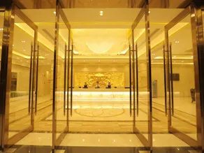 Zhonglian Harbor Hotel - Image 3