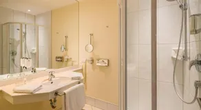 Castello Apartments - Image 5