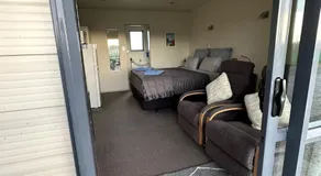 Bluebell Lodge and Cottage - Image 2