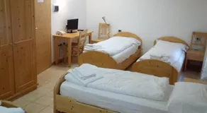 Taxus Hostel - Image 2
