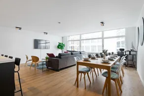 Spacious Antwerp Stay for 8 w/ Free Parking - Image 5