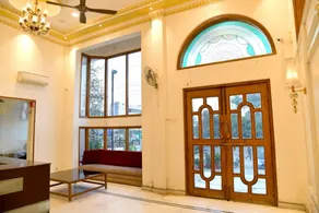 Hotel YKS - Image 2