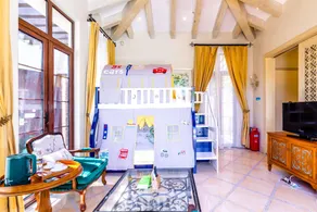 Detached villa with swimming pool in Haitang Bay, Sanya - Image 5