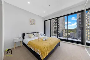 3 Bedroom in heart of Bankstown - Image 2