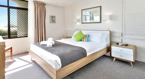 Warroo Apartments - Image 3