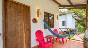Istmo Beach and Jungle Bungalows - Image 4