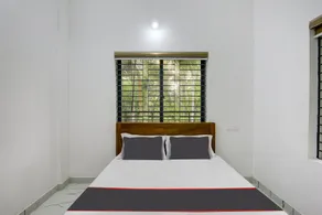 Collection O Deluxe Residency - Image 5