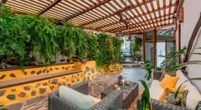 Las Casas de la Rueda - El Patio - Image 3