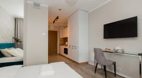 Warsaw To Be - Silver Apartment - Image 2