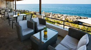 Anniska Hotel - Image 3