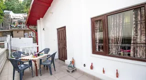 Dalhousie Luxury Villa - Image 4
