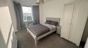 Classic London Style apartment in Zone 2 - Image 3