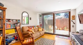 La Puerta Verde - Image 2