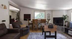Comfy Home with Game Room & Back Yard - Kid Friendly - Image 2