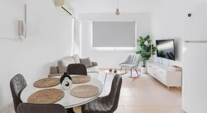Fresh & Cozy-close to the beach - Image 3