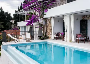 Apartments Villa Mirjana - Image 2