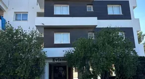 Two Bedrooms Apartment with Private Balcony - Image 3