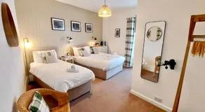 Glenthorne Guest House - Image 2