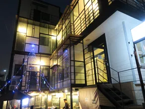INNO Hostel & Pub Lounge Hongdae - Image 3