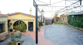 Hotel Rural Restaurante Los Rosales - Image 5