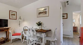 2 Bed in Newton Abbot oc-woodc - Image 2