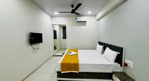Hotel Hunter - Image 2