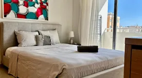 Superb Seaview Flat, Prime Area - Image 2