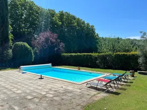 Cozy Holiday Home With Private Pool - Image 5