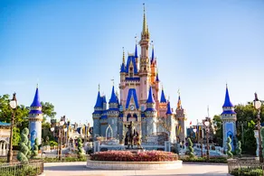 Disney's Yacht Club Resort - Image 5