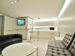 60 West Hotel - Image 2