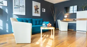 Schiefer Suite Hotel & Apartments - Image 3