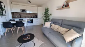 L'Appartement Ensoleillé, WIFI-Clim-Gare-Terrasse - Image 2