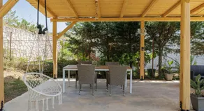 The Lake Apartments - Image 5