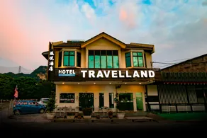 Swing & Pillows - Travelland Hotel, Ipoh - Image 4