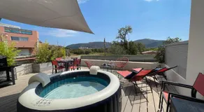 Superbe appartement sur le port, jacuzzi, piscine - Image 2