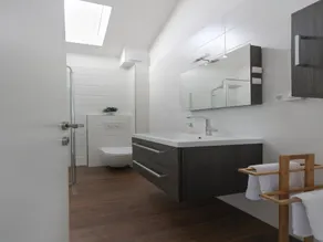 Apartment MJ - Comfort Two Bedroom Apartment with Terrace and Sea View Skaro - Image 2