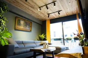 Luxury of a hotel with the comfort of home - Image 2